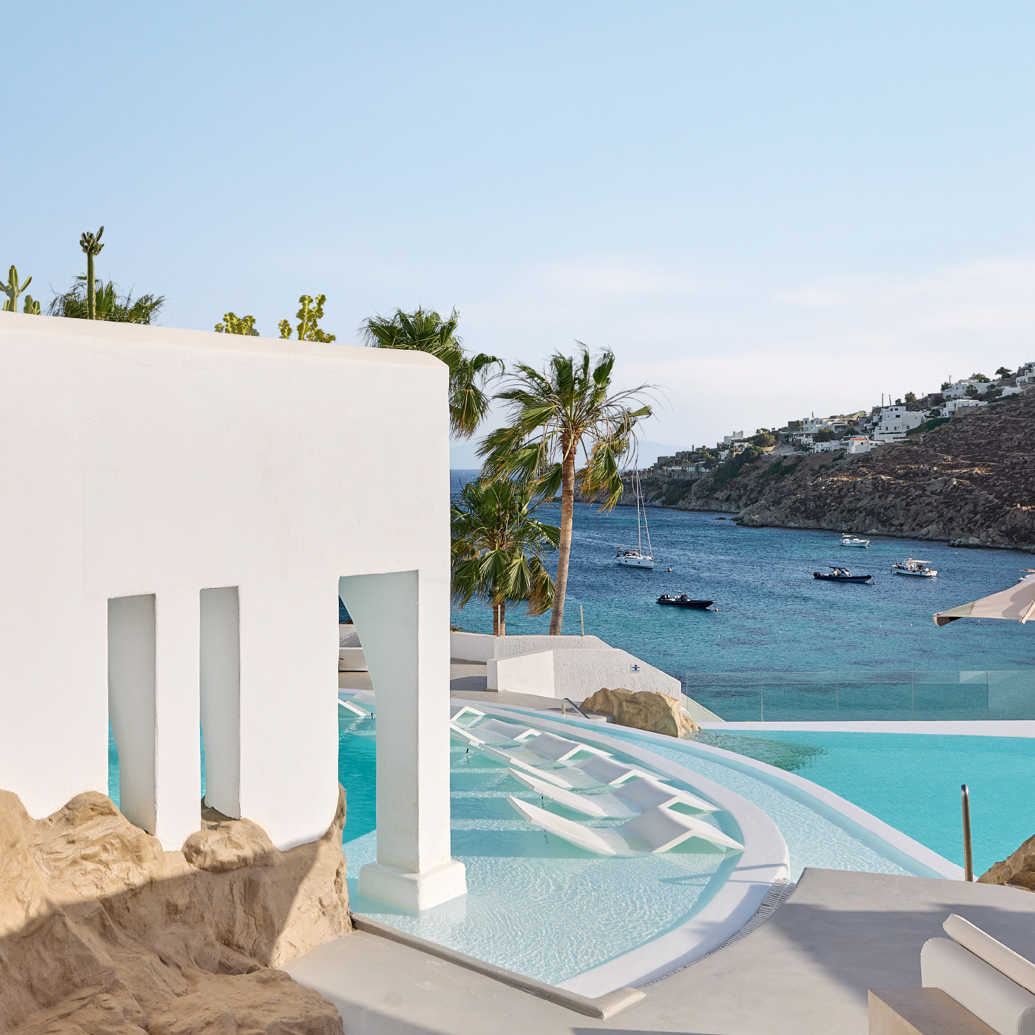 Psarou Beach & Pools | Mykonos Blu Boutique Hotel